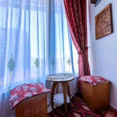 Hotel Oda's 3*