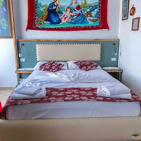 Oda's Hotel