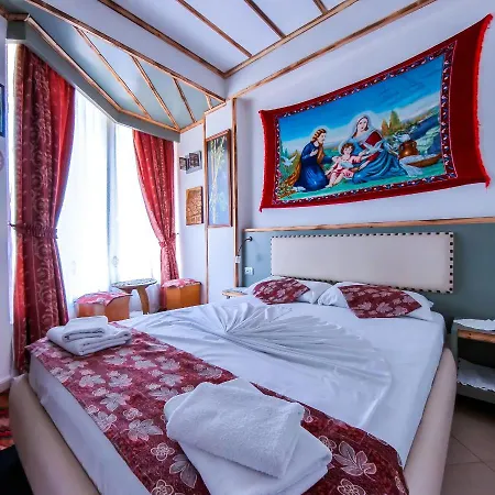 Oda's Sarande