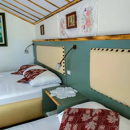 Hotel Oda's Sarandë